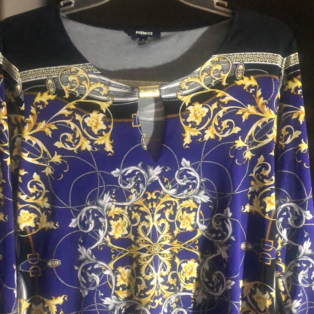 Premise women’s blouse. Size medium